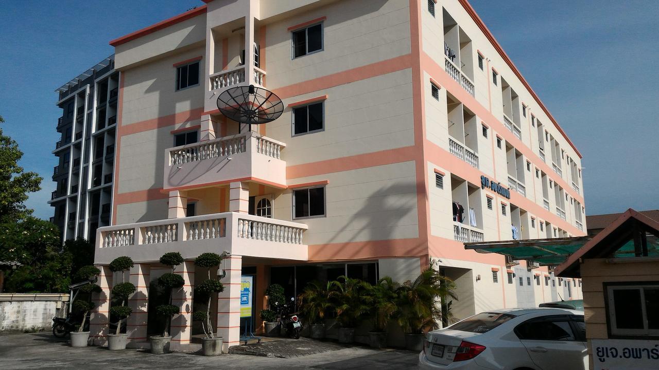 Uj Apartment Bangsaen Zewnętrze zdjęcie